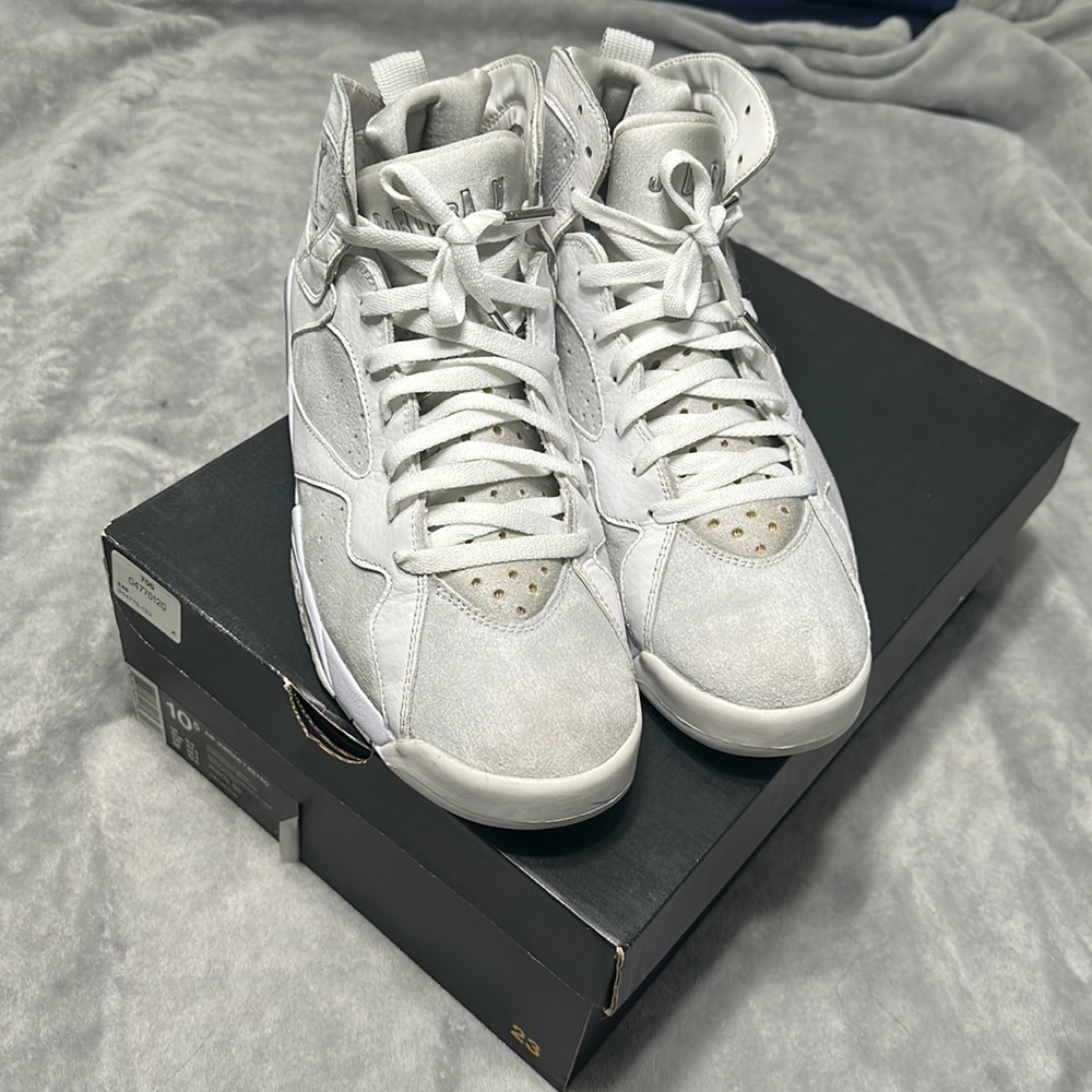 Air Jordan Retro 7 pure money